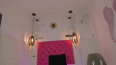 Snapshot of valloletsamar chatting on 01/11/25, 11:23 Vallolet Peach  online show from 01/11/25, 11:23