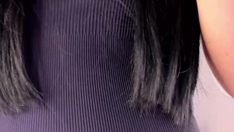 Vallolet Peach  online show from 03/22/26, 12:08