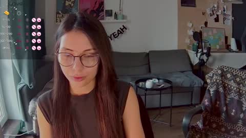 Little Devil online show from 04/05/26, 10:23