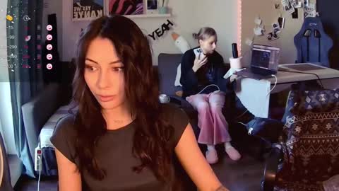 Little Devil online show from 04/08/26, 03:01