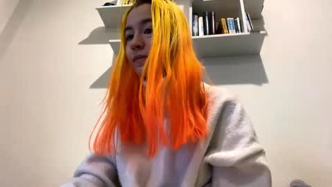 Snapshot of valtopi chatting on 02/08/26, 07:01 Emily online show from 02/08/26, 07:01