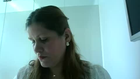 Snapshot of valu2208 chatting on 10/02/25, 05:53 valu2208 online show from 10/02/25, 05:53