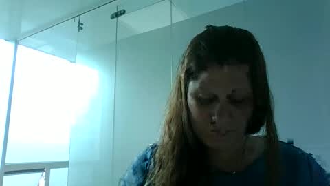 Snapshot of valu2208 chatting on 10/08/25, 02:47 valu2208 online show from 10/08/25, 02:47