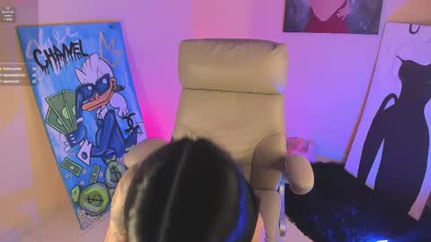 Snapshot of valu_57 chatting on 03/07/25, 11:38 Valu online show from 03/07/25, 11:38