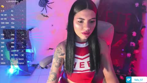 Snapshot of valu_57 chatting on 10/20/25, 08:53 Valu online show from 10/20/25, 08:53