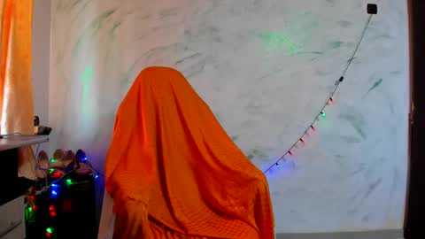 Snapshot of valysexybarbie chatting on 01/27/25, 10:49 valentina online show from 01/27/25, 10:49