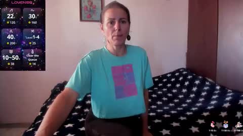 Snapshot of valysexybarbie chatting on 09/22/25, 06:59 valentina online show from 09/22/25, 06:59