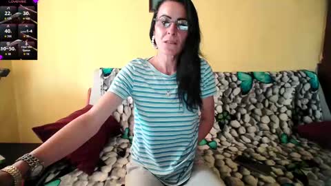Snapshot of valysexybarbie chatting on 05/25/26, 06:19 valentina online show from 05/25/26, 06:19