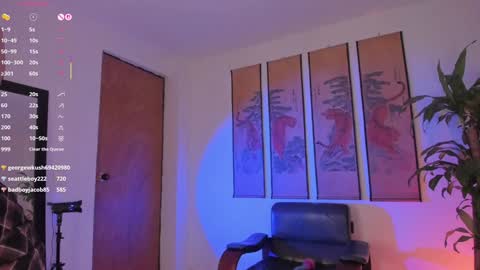 Snapshot of valyturner chatting on 02/04/25, 04:15 online show from 02/04/25, 04:15