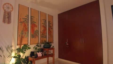      online show from 03/10/26, 08:14