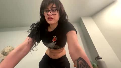 vampgatita online show from 04/25/26, 08:28