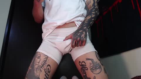 david guzman i model independenthelp me with a thumbs up online show from 02/02/25, 12:30