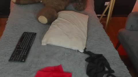 Snapshot of vampy_dolll chatting on 12/28/24, 11:59 vampy_dolll online show from 12/28/24, 11:59