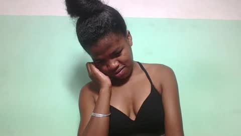 vanafiry online show from 02/05/25, 04:48