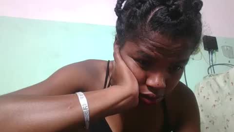 vanafiry online show from 02/05/25, 06:48