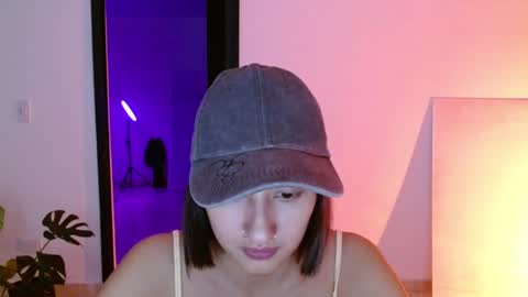 Snapshot of vandalovee chatting on 01/10/25, 02:04 Babi Alu online show from 01/10/25, 02:04