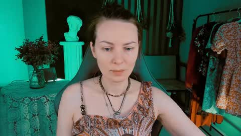 Vanda online show from 12/26/24, 09:01