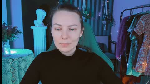 Vanda online show from 12/29/24, 05:10