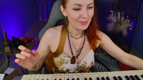 Vanda online show from 01/10/25, 02:13