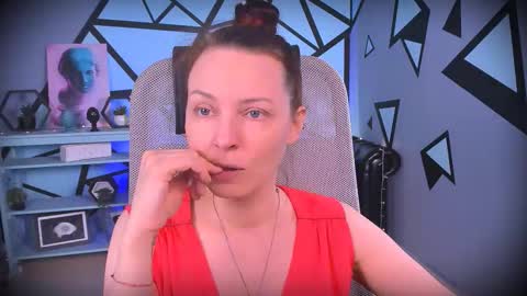 Vanda online show from 09/19/25, 10:27