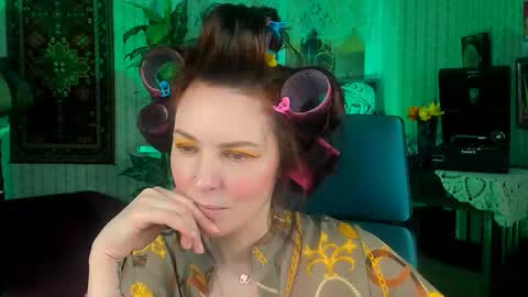 Vanda online show from 10/09/25, 11:08