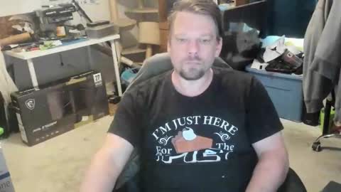 Snapshot of vandonh chatting on 05/17/26, 06:26 vandonh online show from 05/17/26, 06:26