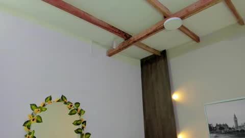 vanessa online show from 11/07/25, 09:37