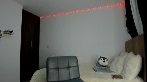 vanesa_g1 online show from 04/09/26, 04:34