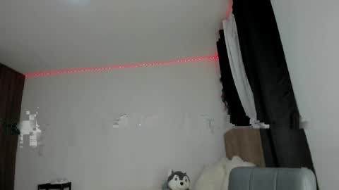 vanesa_g1 online show from 04/10/26, 04:50