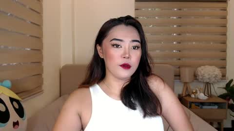 Snapshot of vanesa_pulgarin chatting on 07/13/26, 04:48 vanesa_pulgarin online show from 07/13/26, 04:48