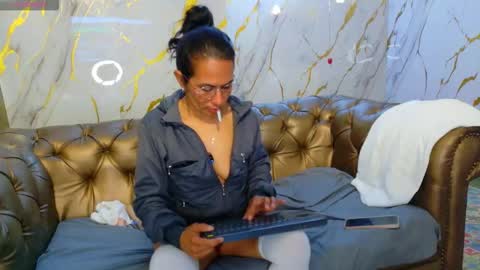 Vanessa online show from 02/16/26, 10:17