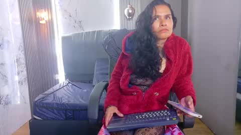 Vanessa online show from 03/11/26, 08:59