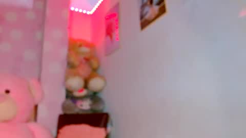 vanessa online show from 12/19/24, 05:29