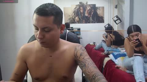 Snapshot of vanessa_f chatting on 02/27/26, 06:52 vanessa online show from 02/27/26, 06:52