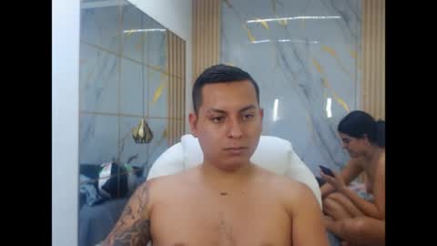 vanessa online show from 04/23/26, 07:27