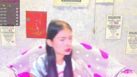 Snapshot of vanessa_florence chatting on 12/07/24, 01:25 RUSSIAN BARBIE BABE online show from 12/07/24, 01:25