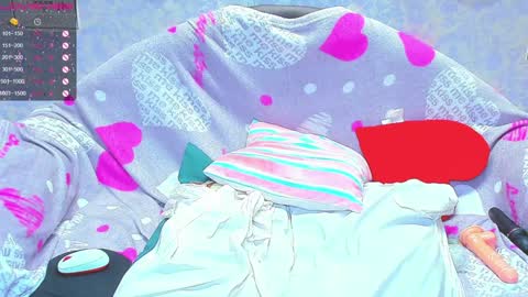 Snapshot of vanessa_florence chatting on 12/07/24, 04:31 RUSSIAN BARBIE BABE online show from 12/07/24, 04:31