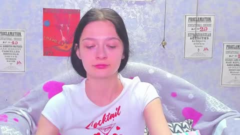 Snapshot of vanessa_florence chatting on 12/08/24, 01:13 RUSSIAN BARBIE BABE online show from 12/08/24, 01:13