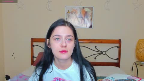 Snapshot of vanessa_florence chatting on 01/31/25, 12:50 RUSSIAN BARBIE BABE online show from 01/31/25, 12:50