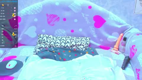 Snapshot of vanessa_florence chatting on 02/19/25, 01:29 RUSSIAN BARBIE BABE online show from 02/19/25, 01:29
