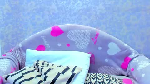 Snapshot of vanessa_florence chatting on 09/11/25, 05:29 RUSSIAN BARBIE BABE online show from 09/11/25, 05:29