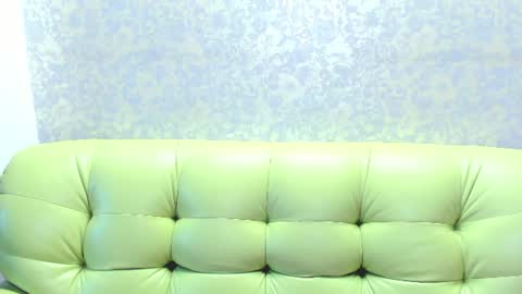 Snapshot of vanessa_florence chatting on 07/15/26, 01:11 RUSSIAN BARBIE BABE online show from 07/15/26, 01:11