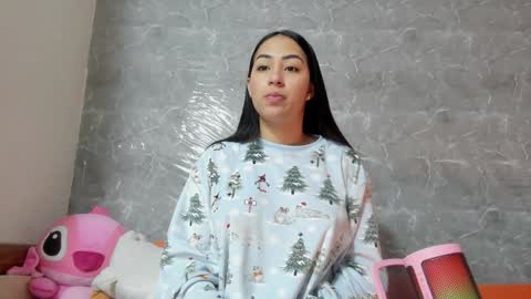 Snapshot of vanessaadol chatting on 02/02/25, 11:08 vanessaadol online show from 02/02/25, 11:08