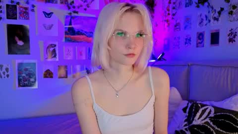 Snapshot of vanessaaustin chatting on 04/30/26, 08:57 Vanessa online show from 04/30/26, 08:57