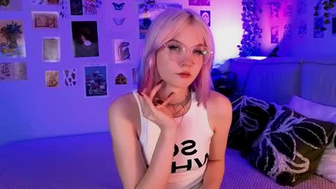 Snapshot of vanessaaustin chatting on 06/02/26, 02:52 Vanessa online show from 06/02/26, 02:52