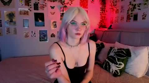 Snapshot of vanessaaustin chatting on 06/09/26, 02:50 Vanessa online show from 06/09/26, 02:50