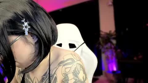 Vanessa  online show from 06/08/26, 01:28