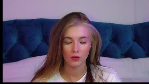 Vanessa online show from 03/20/26, 06:46