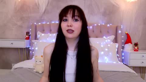 Vanessa online show from 12/16/25, 04:01