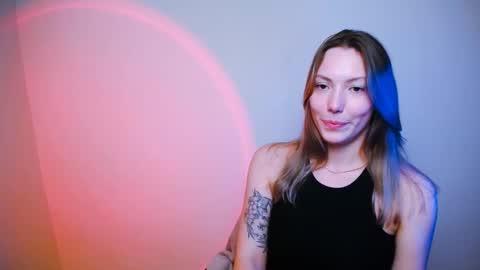 Snapshot of vanessakim_ chatting on 01/22/25, 02:04 Vanessa online show from 01/22/25, 02:04